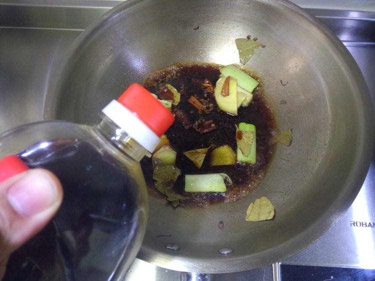 黄豆猪手步骤8
