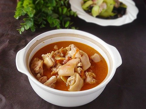番茄啤酒炖猪蹄步骤9