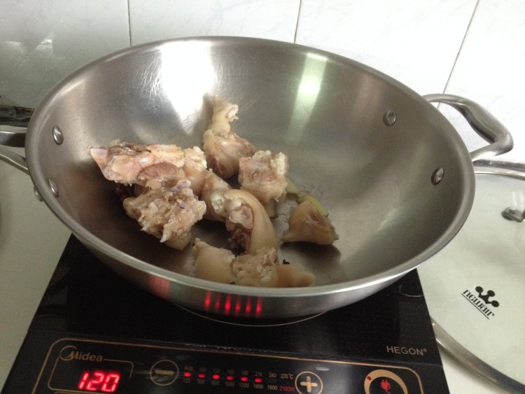香烤土豆猪蹄步骤4