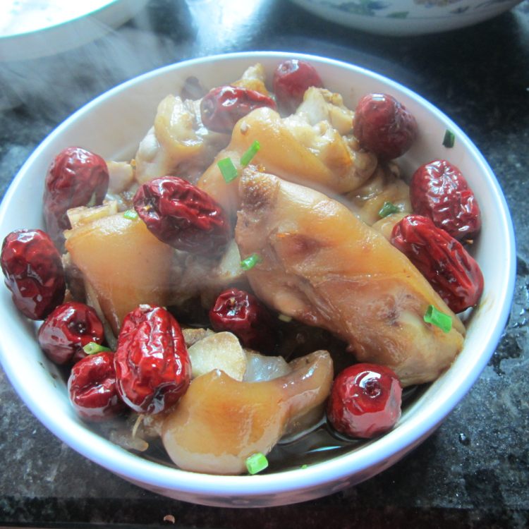 红枣蒸猪脚步骤12