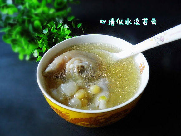 豌豆蹄花汤步骤7