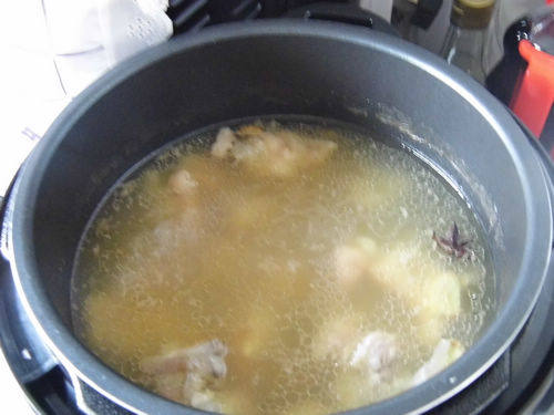 豌豆蹄花汤步骤6