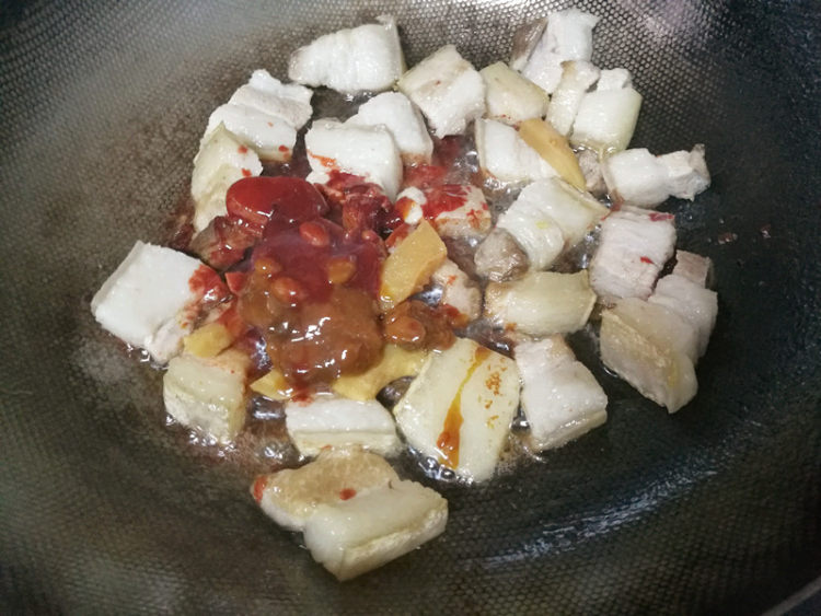 咸笋炖五花肉步骤8