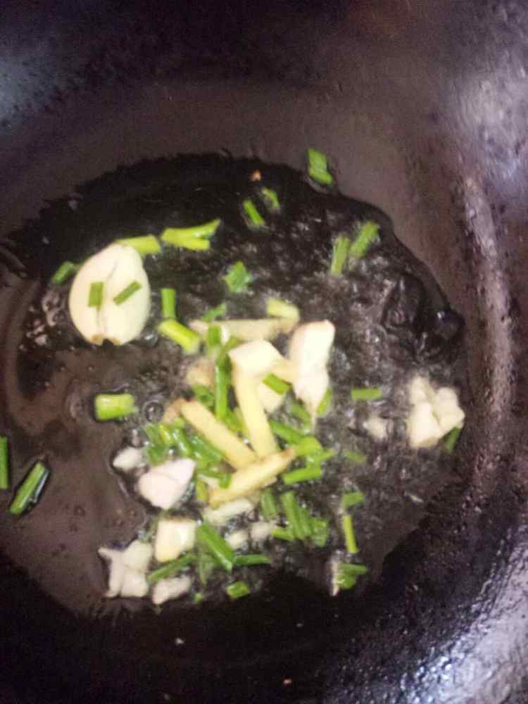 茄子肉丝煲步骤3