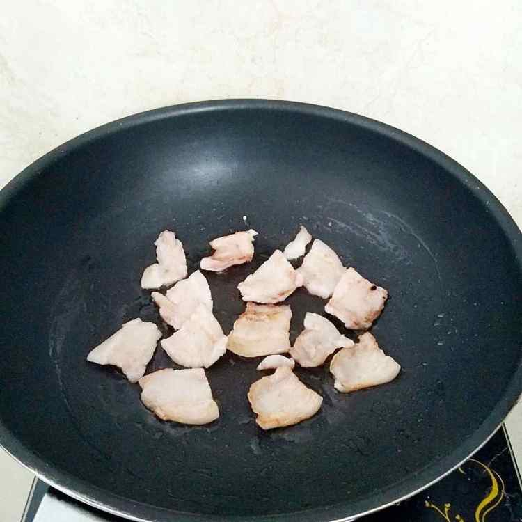 五花肉煸秋葵步骤5