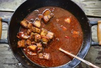 红烧肉炖小土豆步骤11