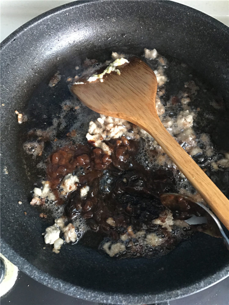 东北特色肉末鸡蛋辣椒步骤5
