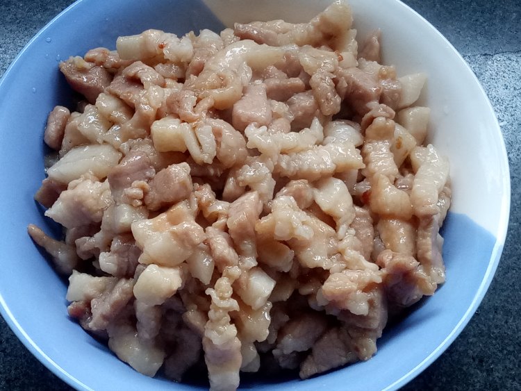 肉丝炒笋片步骤7