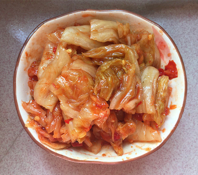 五花肉炒辣白菜盖饭步骤3