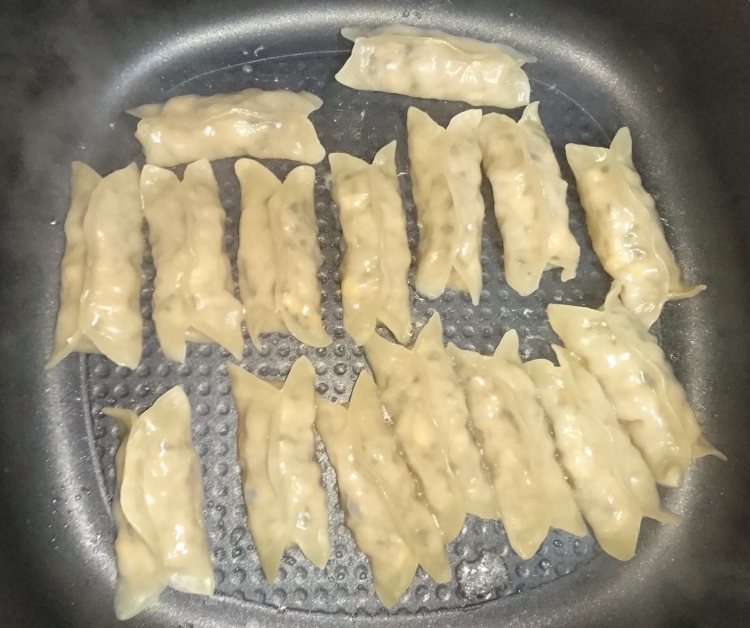 韩式三鲜煎饺步骤8
