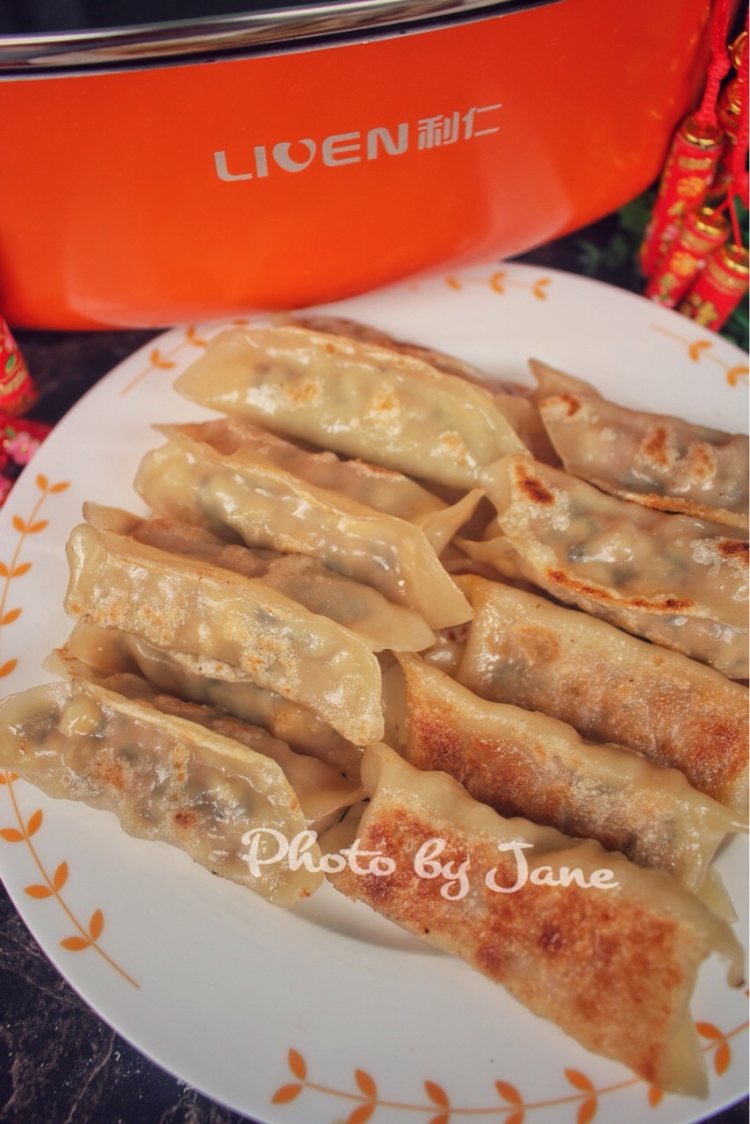 韩式三鲜煎饺步骤9