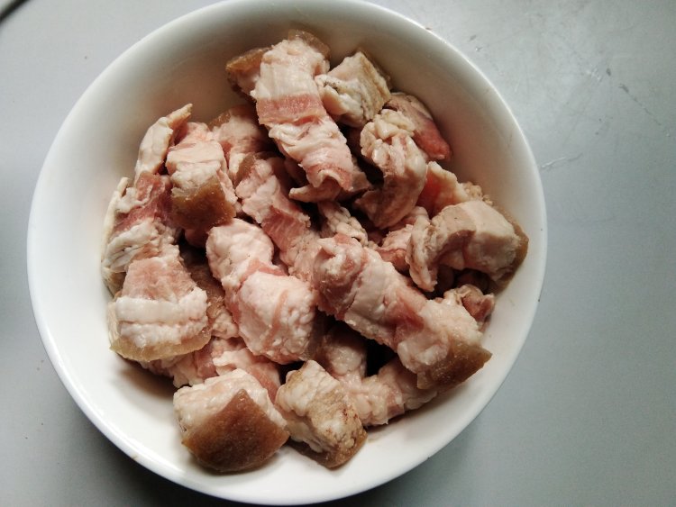 竹笋红烧肉步骤1