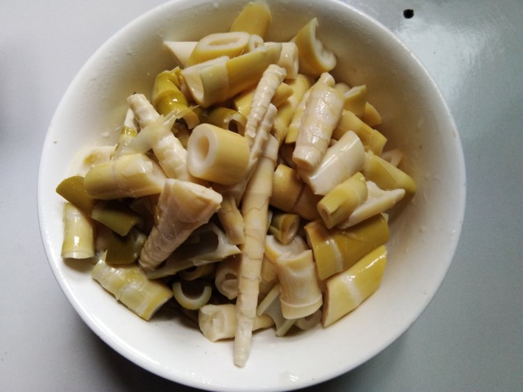 竹笋红烧肉步骤2