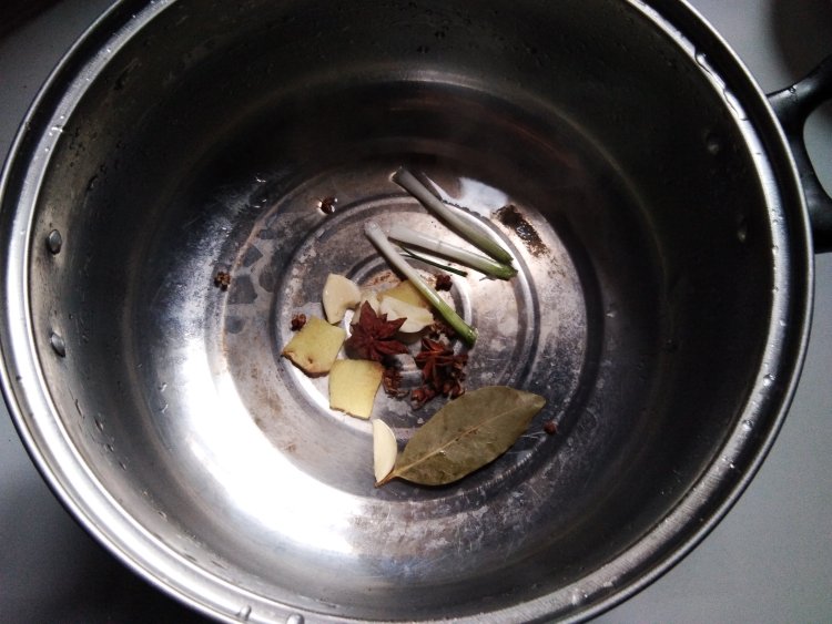 竹笋红烧肉步骤6