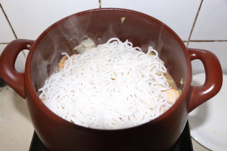砂锅炖菜步骤5