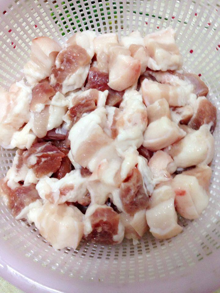 梅菜干蒸肉步骤2