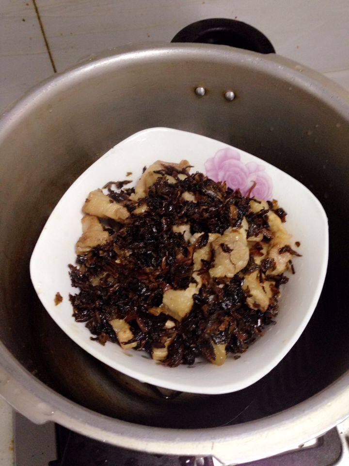梅菜干蒸肉步骤7