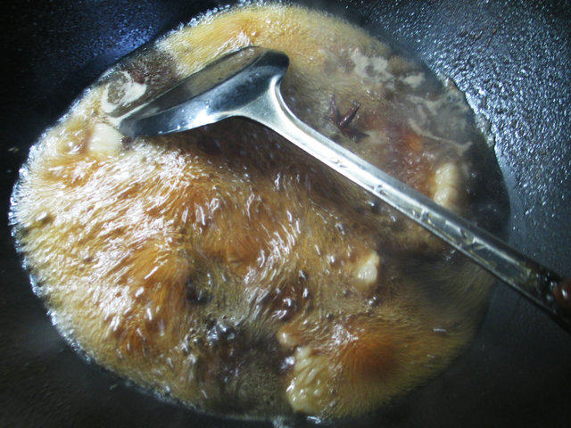 腐竹煮五花肉步骤8