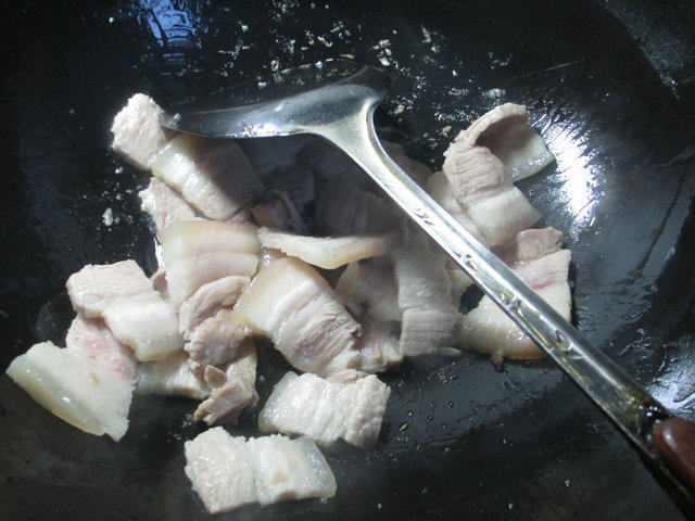 双椒回锅肉步骤3