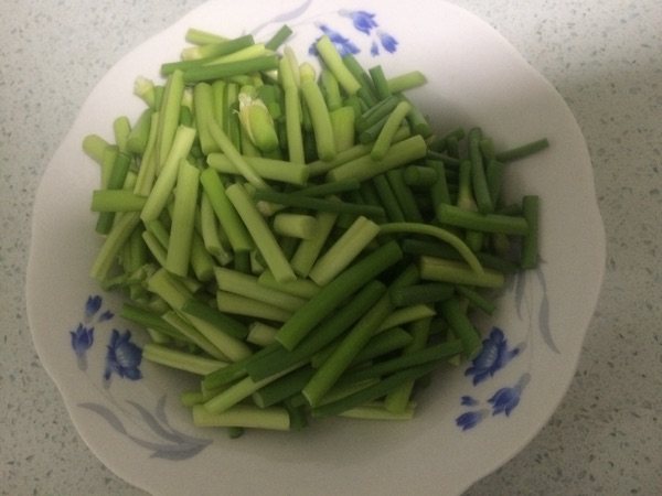 蒜薹回锅肉步骤1