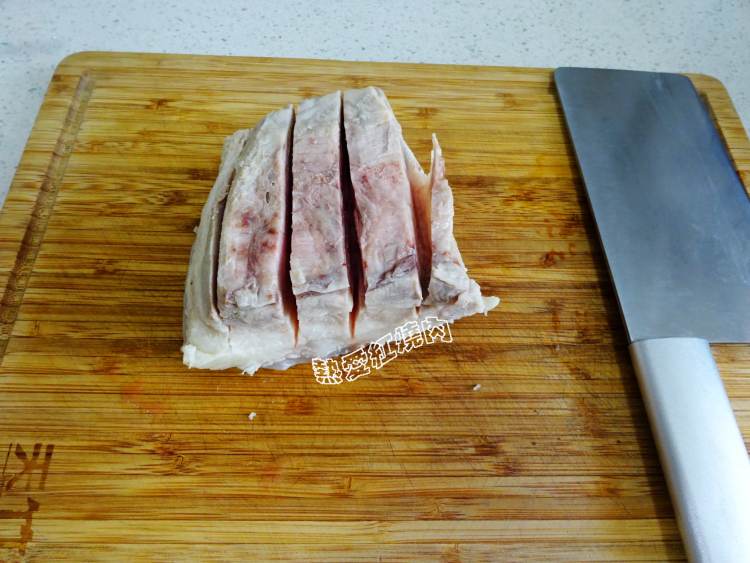 广式脆皮烧肉步骤4