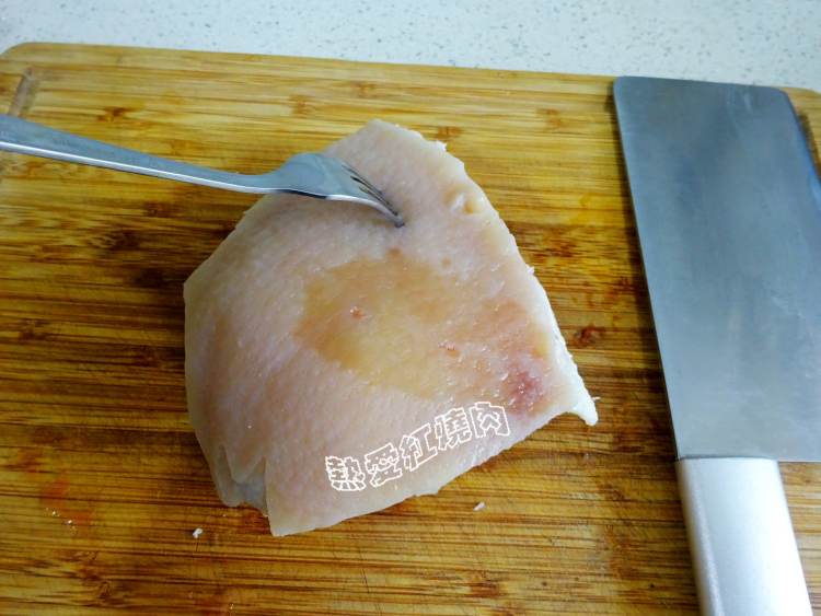 广式脆皮烧肉步骤2