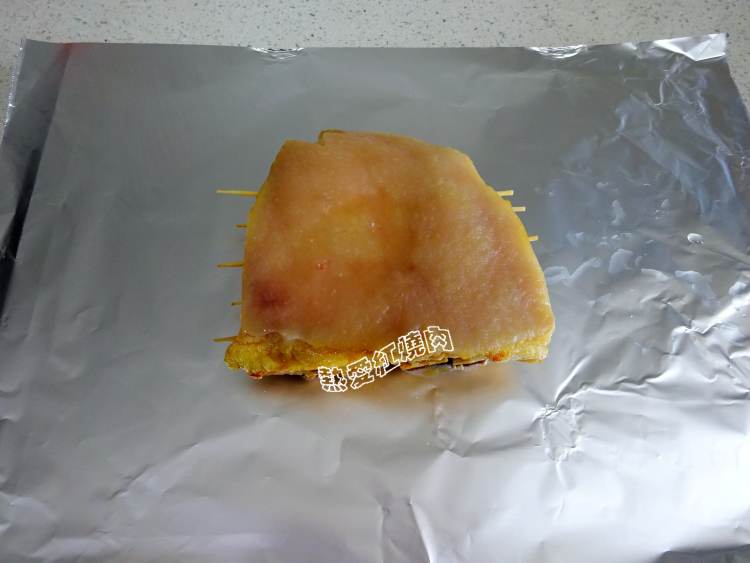 广式脆皮烧肉步骤10