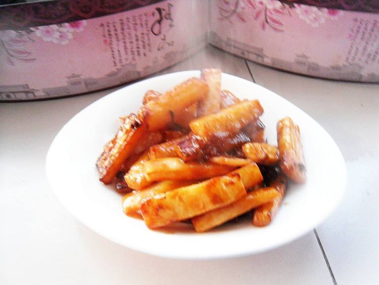 五花肉萝卜条步骤12
