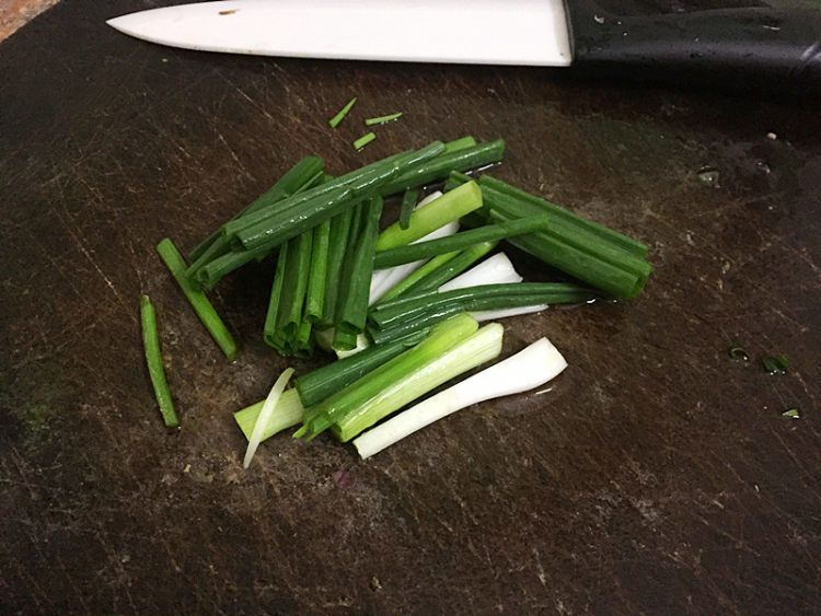 三丝回锅肉步骤6