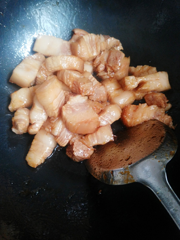 胡萝卜土豆烧肉步骤5