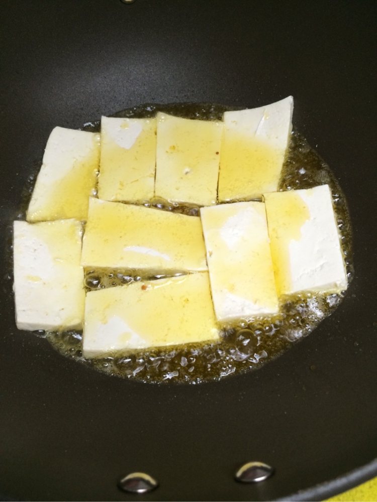红烧家常豆腐步骤3