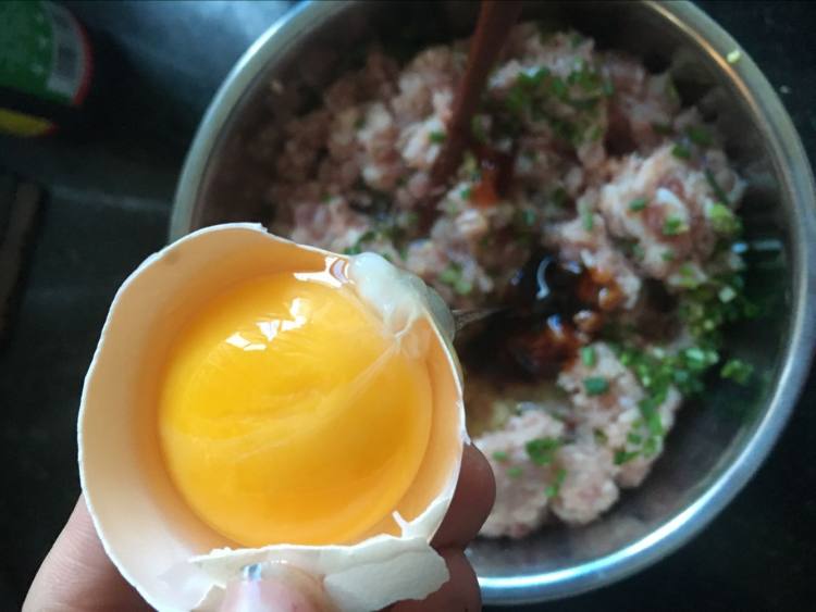 黄金肉卷步骤3