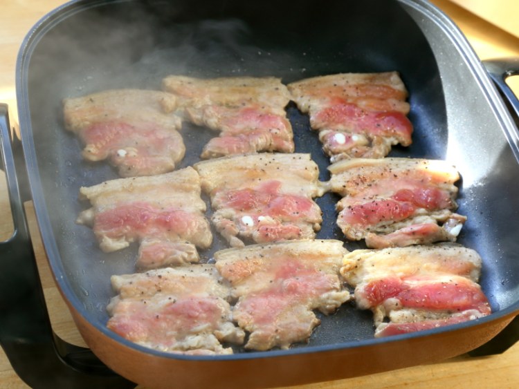 生煎五花肉卷饼步骤1