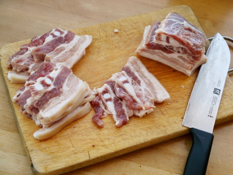 生煎五花肉卷饼步骤2