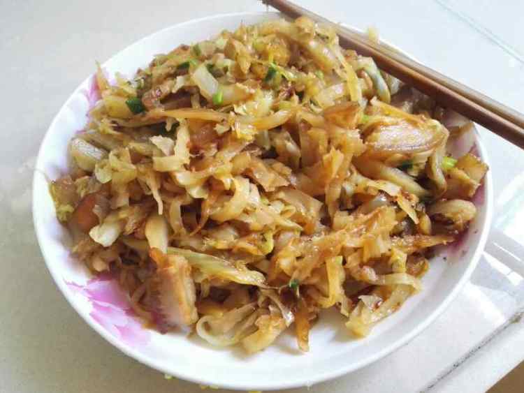 五花肉焖饼丝步骤8