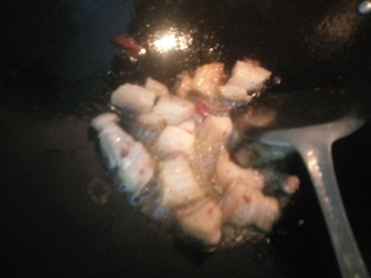 芋头炖肉#本味家乡菜#步骤3