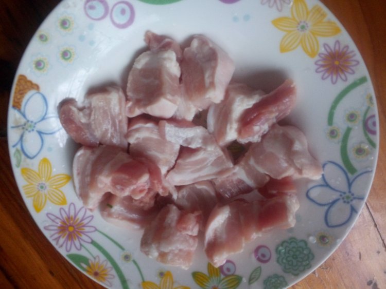 芋头炖肉#本味家乡菜#步骤2