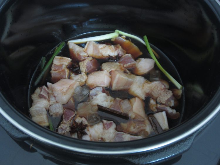红烧肉#非转基因金龙步骤11
