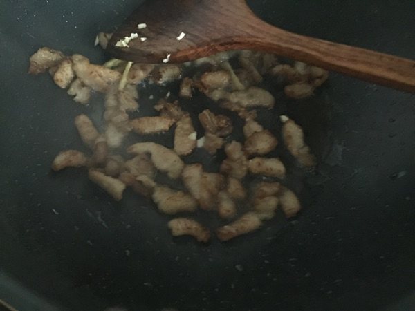 家常炒肉#非转基因金步骤3