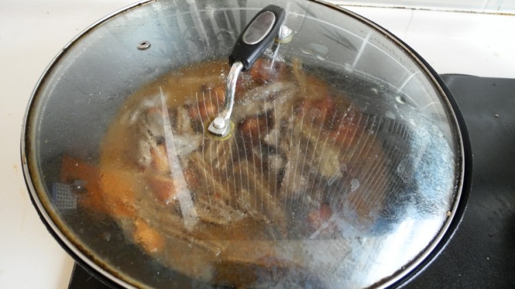 黑腐竹红烧肉步骤9