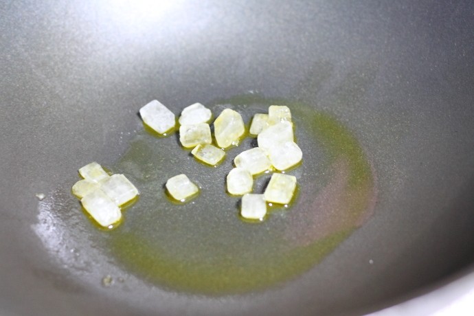 蕨菜黄豆炖肉步骤4