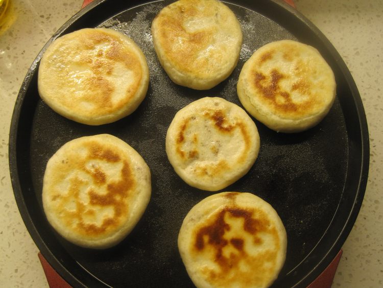 发面馅饼步骤10