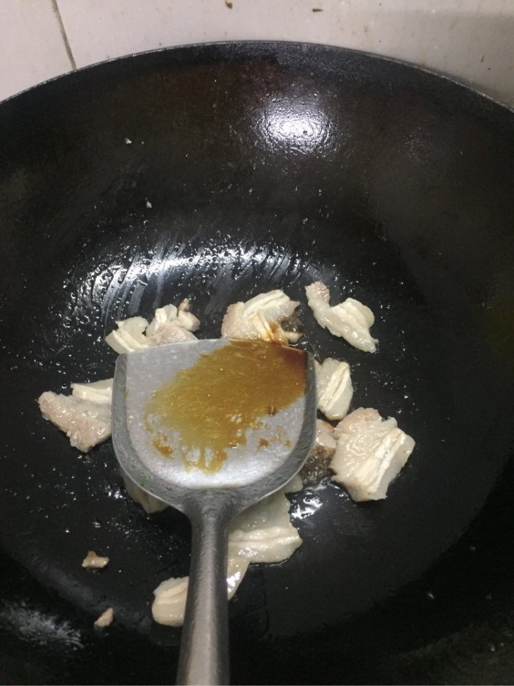 五花肉盖菜心步骤11