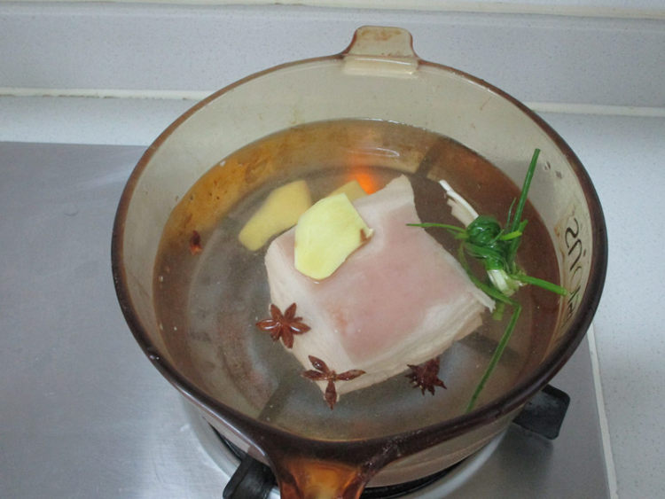 干锅白萝卜五花肉步骤4