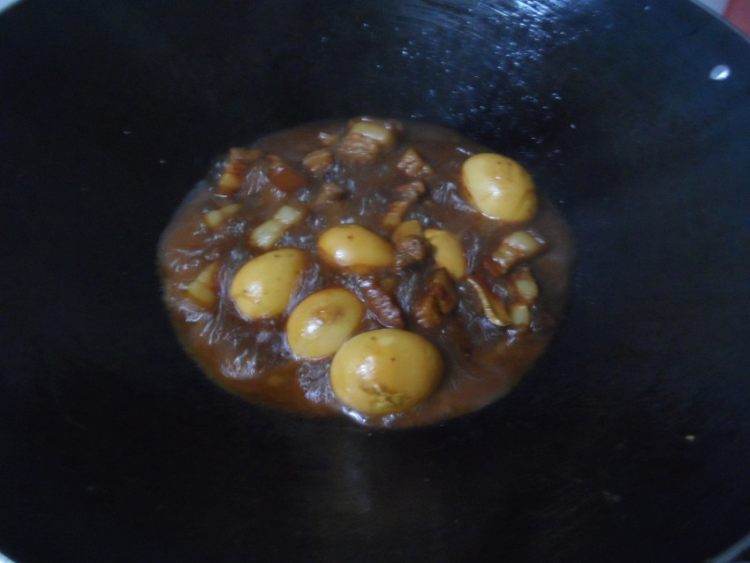 鸡蛋红烧肉步骤9