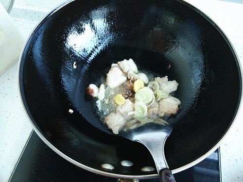 东北乡村风味酸菜粉步骤4