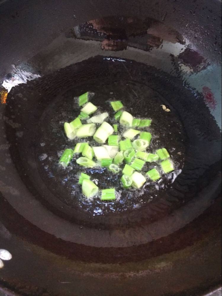 猪肉白菜炖粉条步骤3