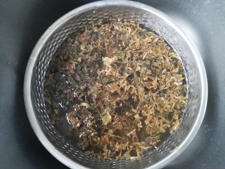 梅干菜烧肉步骤2