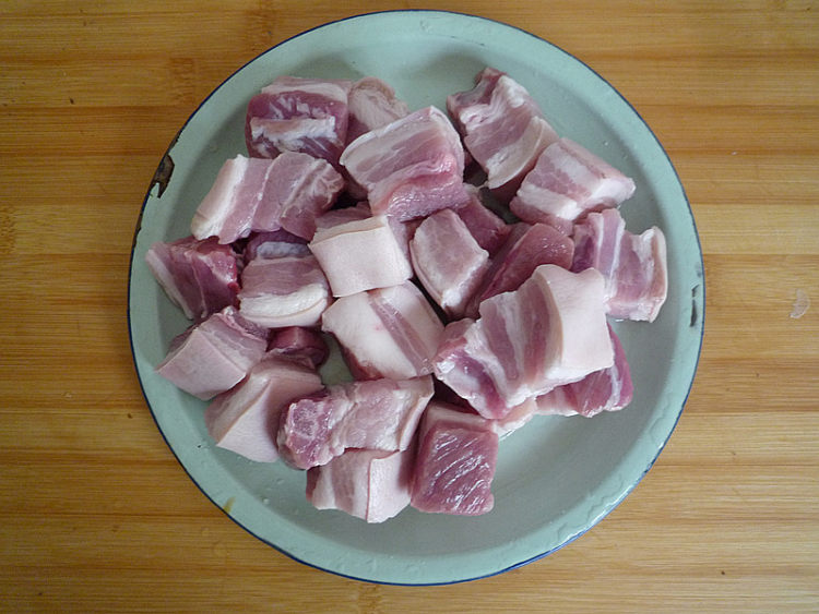 小土豆烧肉步骤3