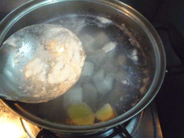 小土豆烧肉步骤4